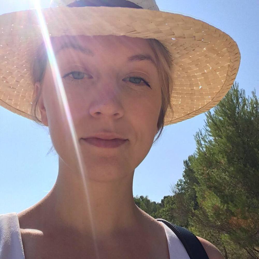 Meet your Posher, Nona